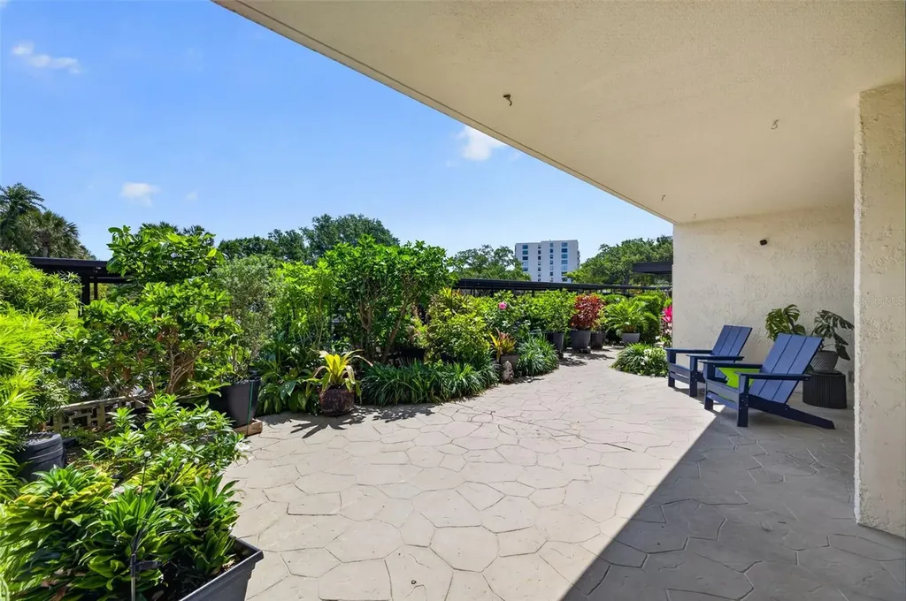 100 Oakmont Lane Belleair FL 33756