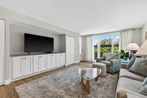 100 Oakmont Lane Belleair FL 33756