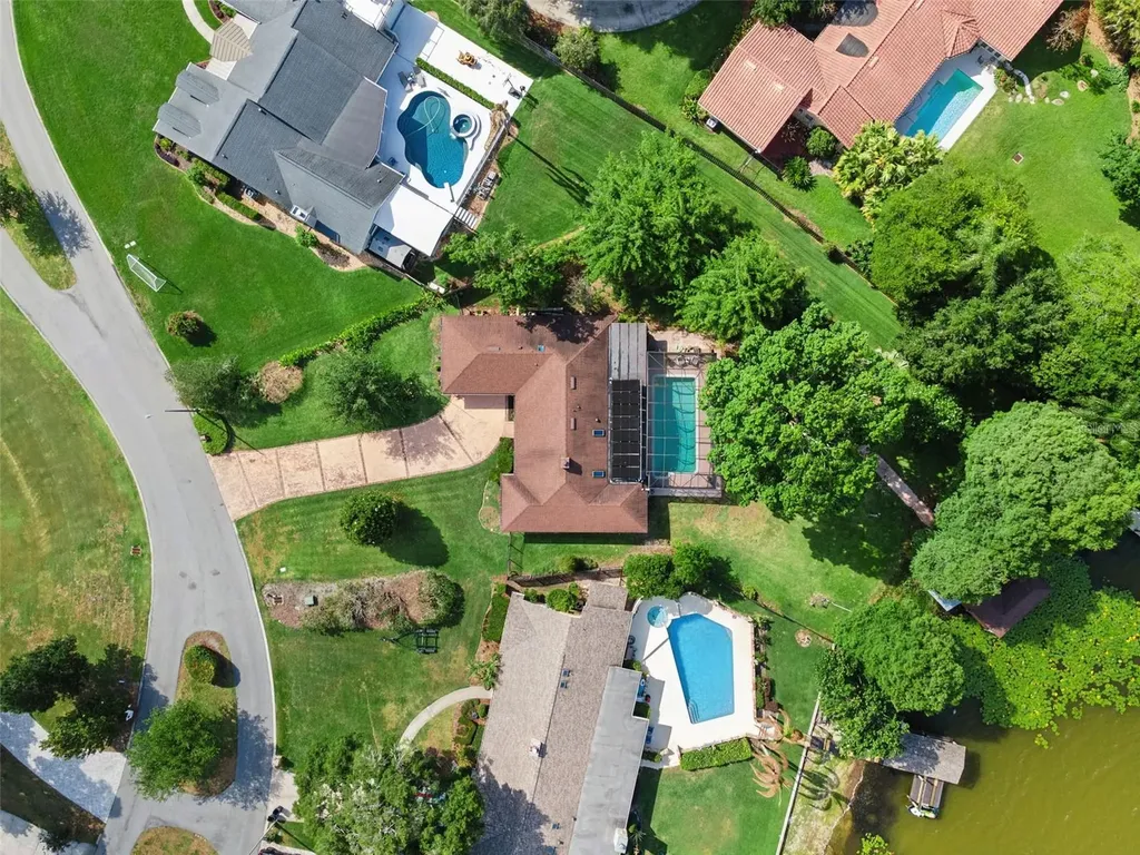 4909 Lake Gatlin Woods Court Orlando FL 32806