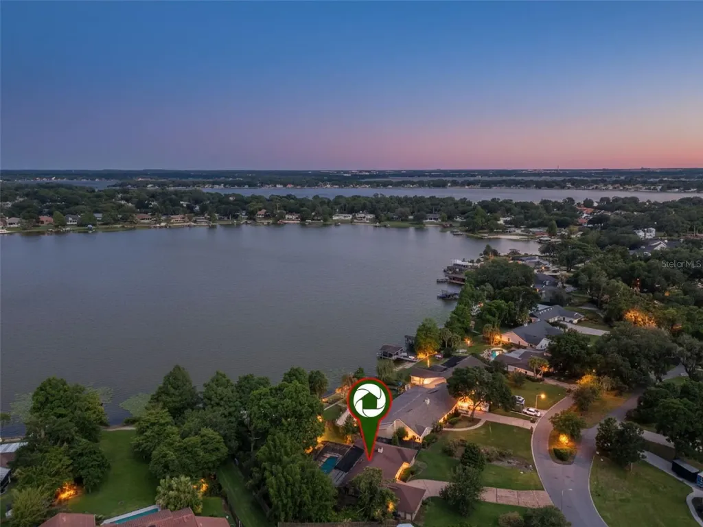 4909 Lake Gatlin Woods Court Orlando FL 32806