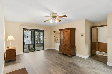 4909 Lake Gatlin Woods Court Orlando FL 32806