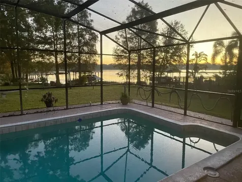 4909 Lake Gatlin Woods Court Orlando FL 32806