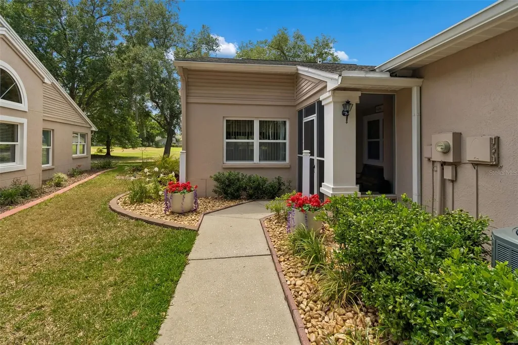 5213 Lochmead Terrace Zephyrhills FL 33541