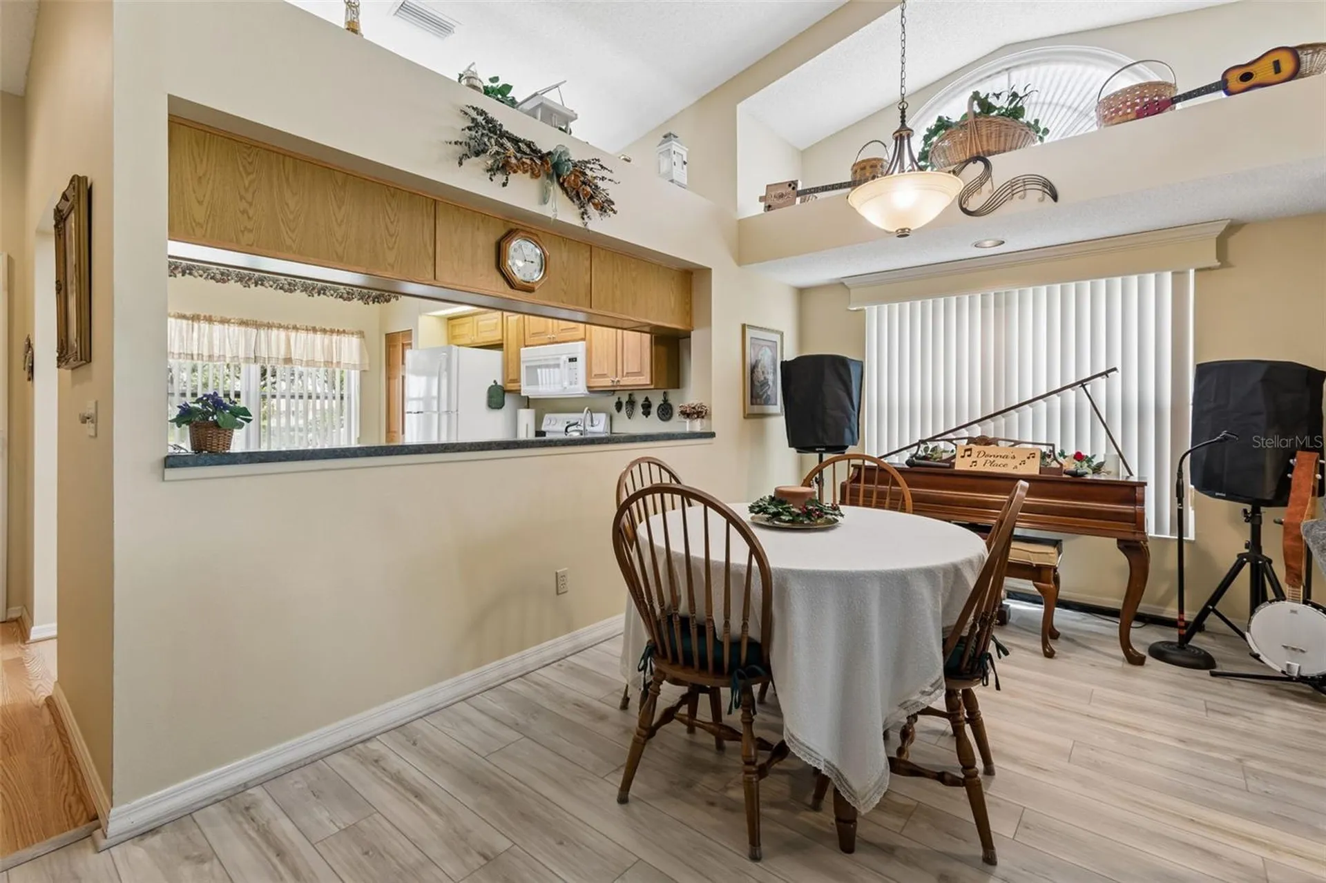 5213 Lochmead Terrace Zephyrhills FL 33541