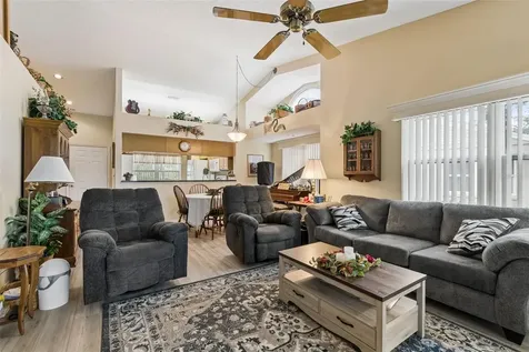 5213 Lochmead Terrace Zephyrhills FL 33541