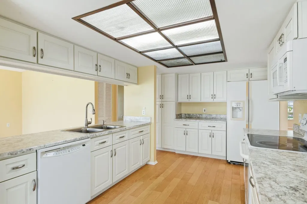 3836 Tarpon Pointe Circle Palm Harbor FL 34684