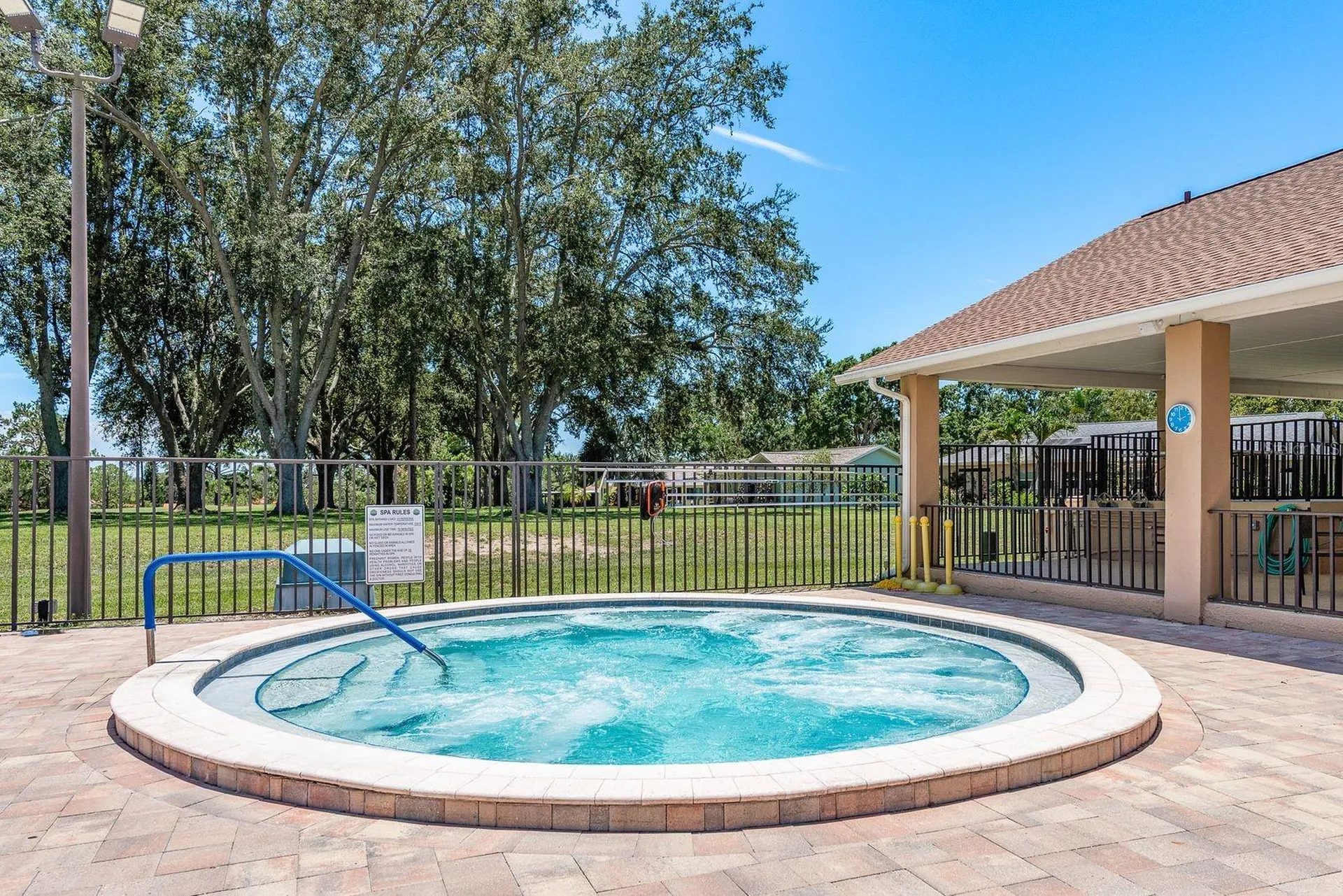 3836 Tarpon Pointe Circle Palm Harbor FL 34684