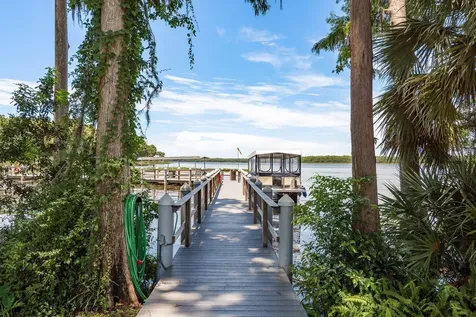 3836 Tarpon Pointe Circle Palm Harbor FL 34684