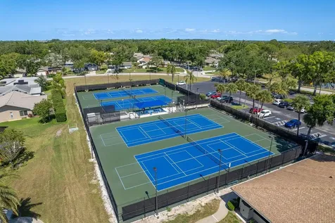 3836 Tarpon Pointe Circle Palm Harbor FL 34684