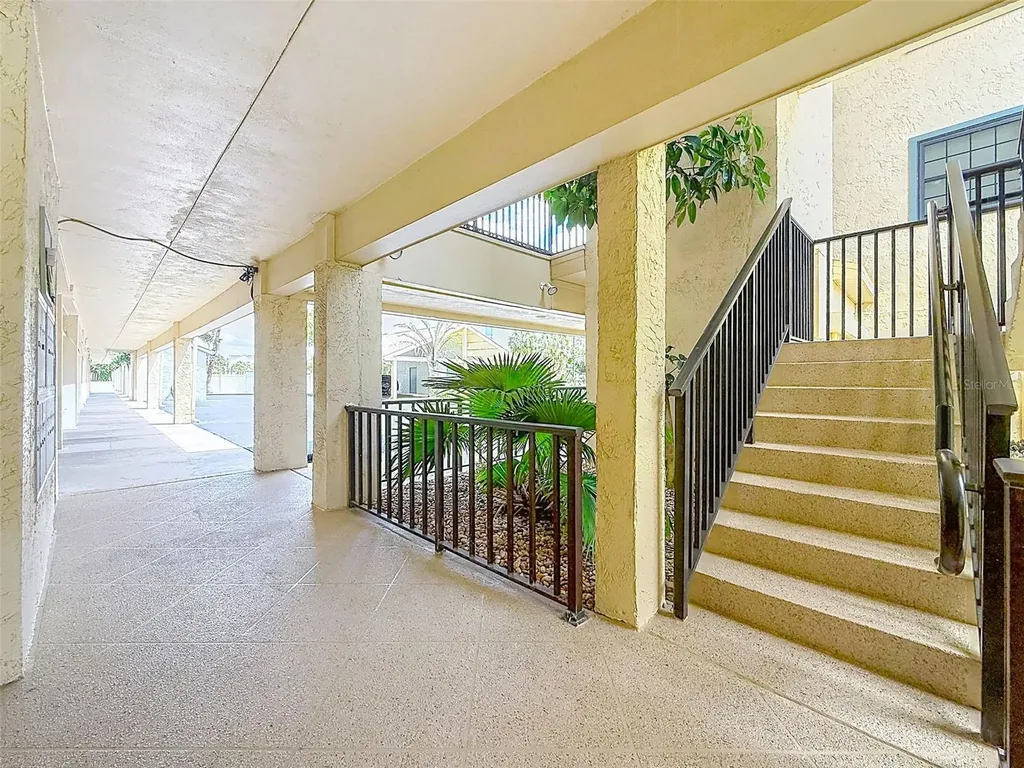 460 S Paula Drive Dunedin FL 34698