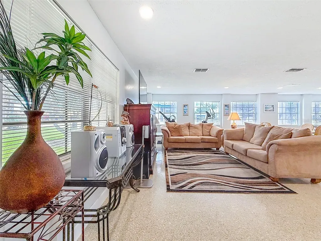 460 S Paula Drive Dunedin FL 34698