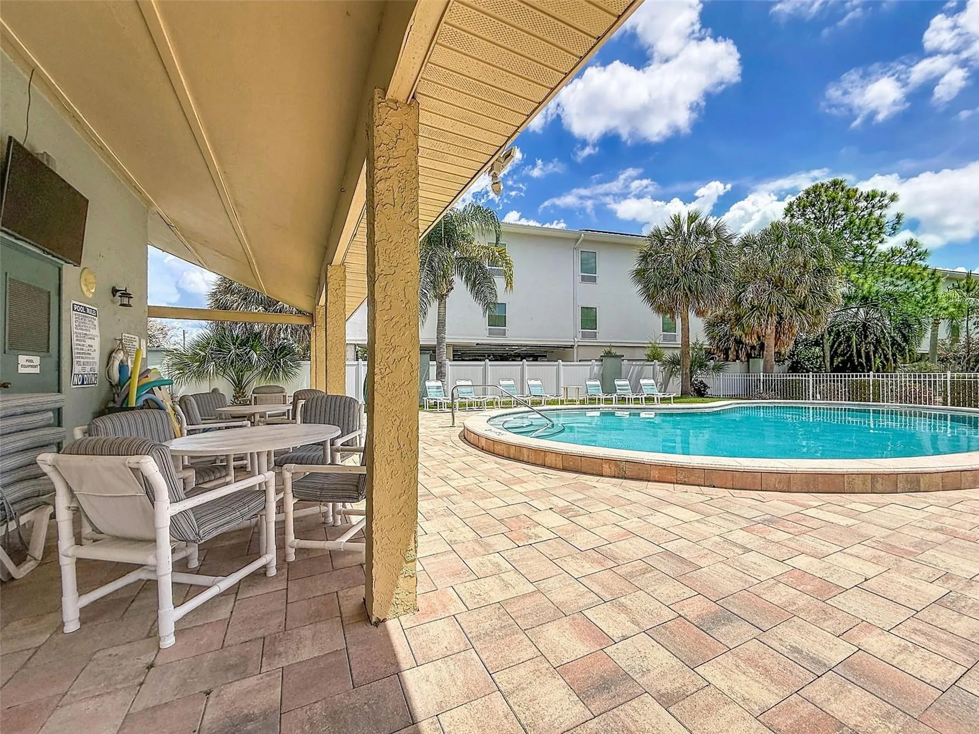 460 S Paula Drive Dunedin FL 34698