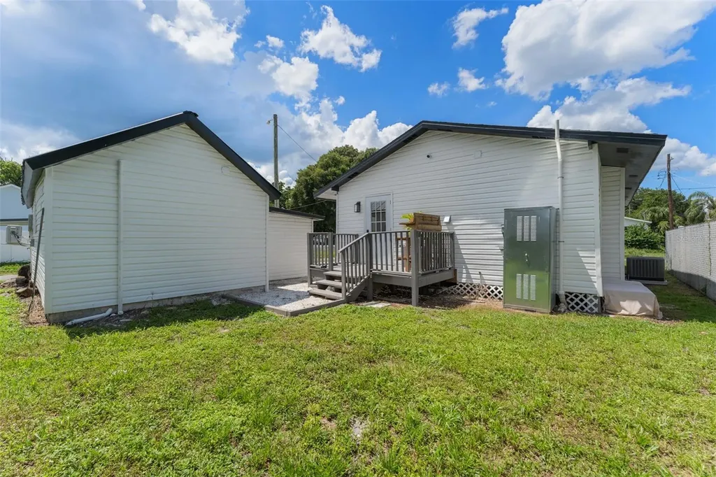 501 E Cluster Avenue Tampa FL 33604
