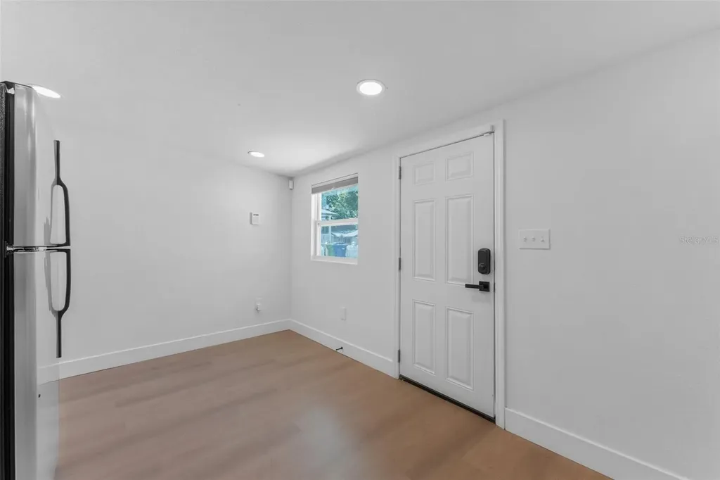 501 E Cluster Avenue Tampa FL 33604