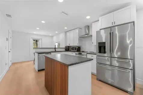 501 E Cluster Avenue Tampa FL 33604