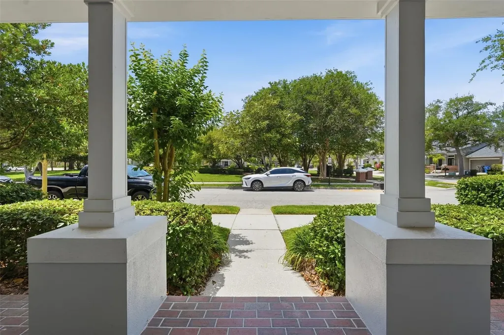 10111 Hayfield Way Tampa FL 33626