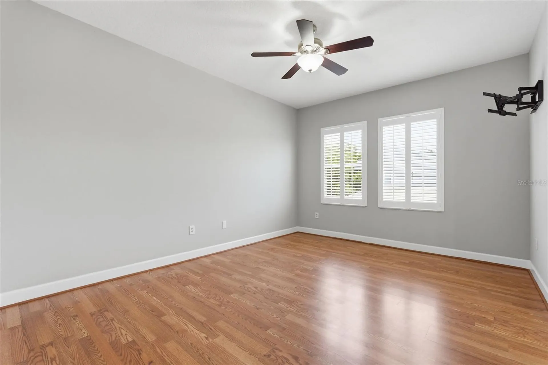 10111 Hayfield Way Tampa FL 33626
