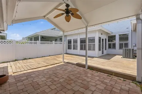 10111 Hayfield Way Tampa FL 33626