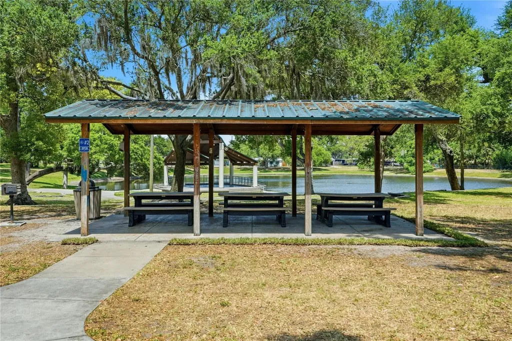 7610 117th Street Seminole FL 33772
