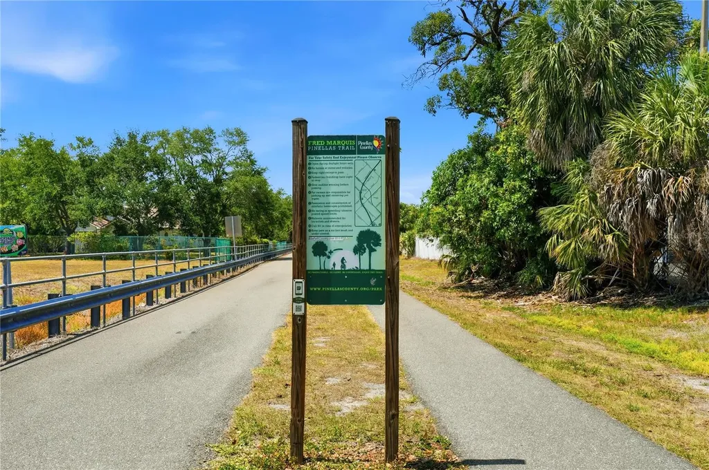 7610 117th Street Seminole FL 33772