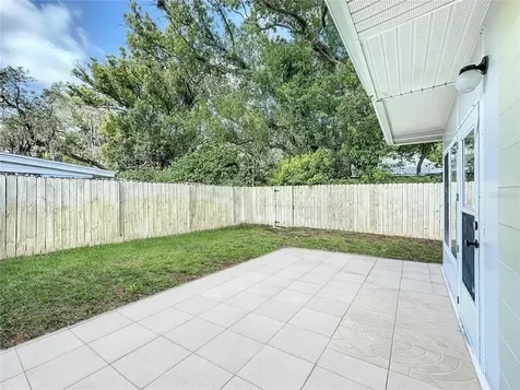 7610 117th Street Seminole FL 33772