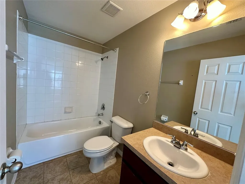 15816 Fishhawk View Drive Lithia FL 33547