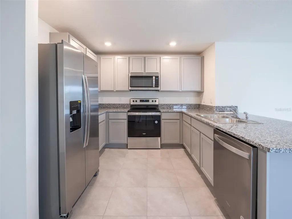 3820 Mannered Gold Avenue Bradenton FL 34208
