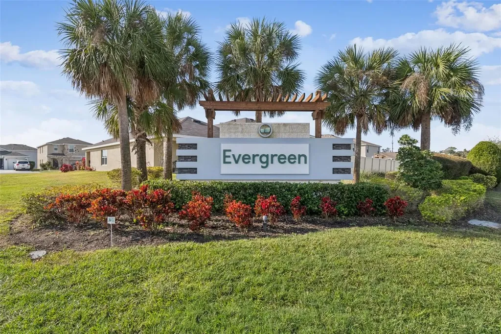3820 Mannered Gold Avenue Bradenton FL 34208