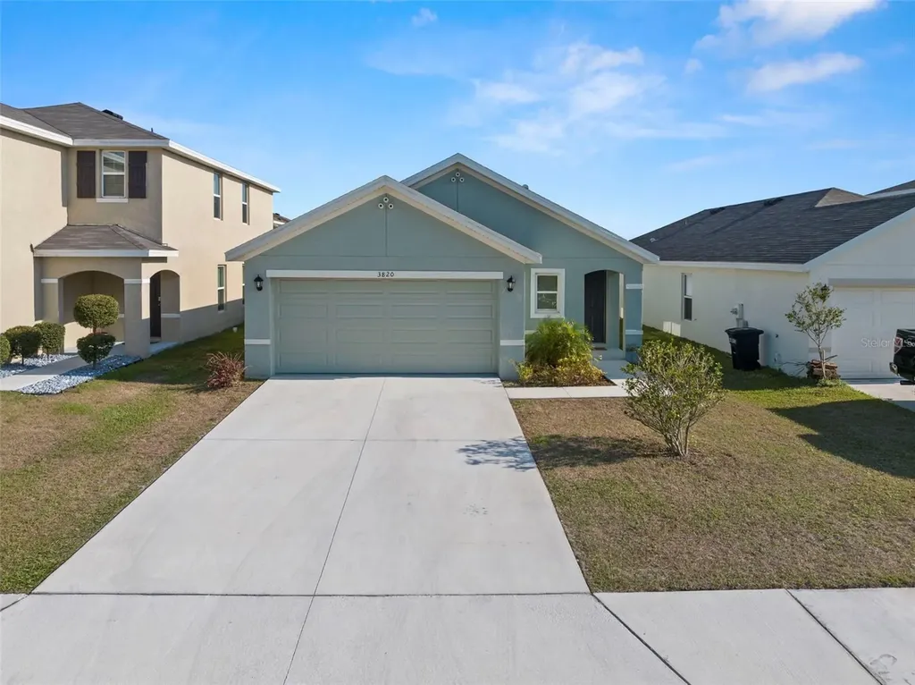 3820 Mannered Gold Avenue Bradenton FL 34208