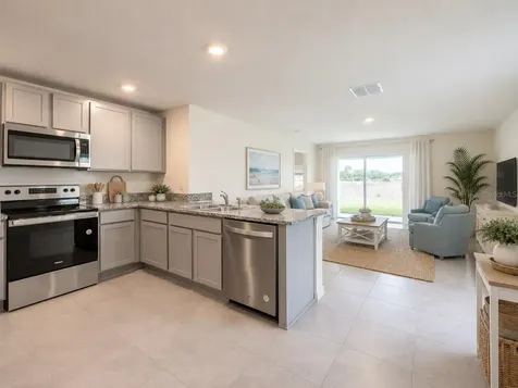 3820 Mannered Gold Avenue Bradenton FL 34208