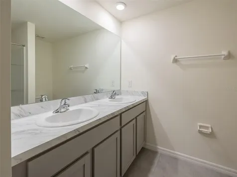 3820 Mannered Gold Avenue Bradenton FL 34208