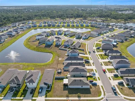 3820 Mannered Gold Avenue Bradenton FL 34208