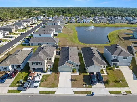 3820 Mannered Gold Avenue Bradenton FL 34208