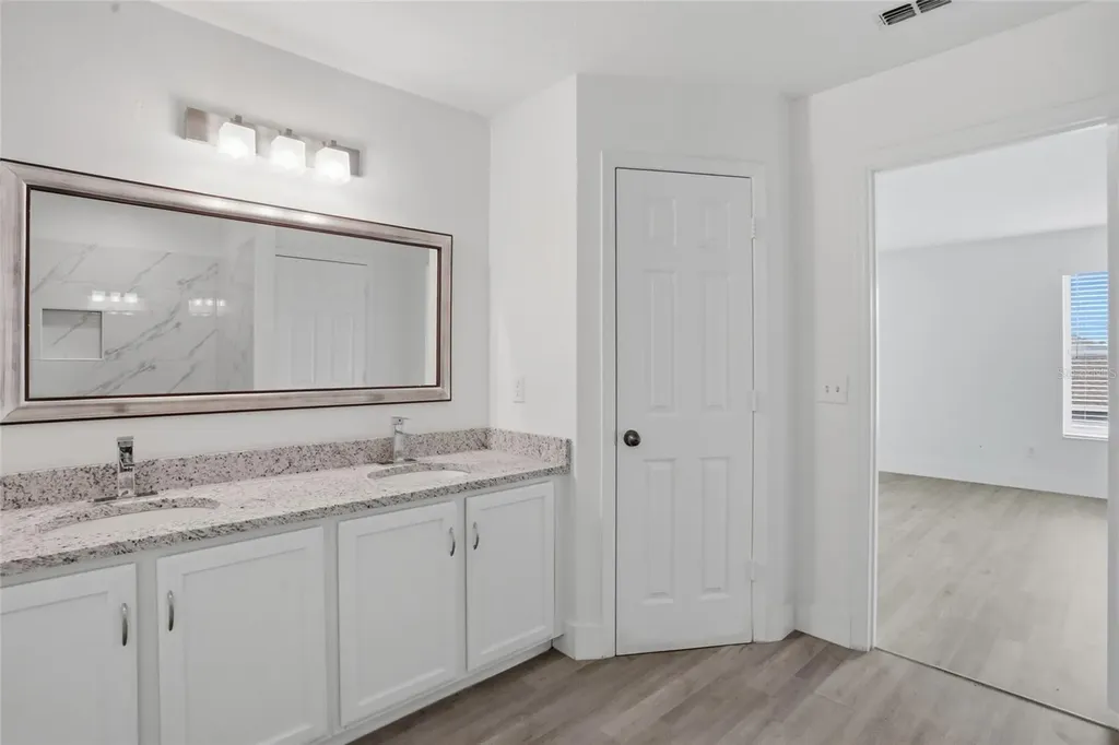 1161 Kempton Chase Parkway Orlando FL 32837