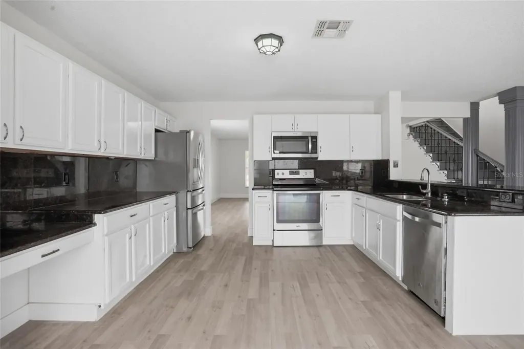 1161 Kempton Chase Parkway Orlando FL 32837