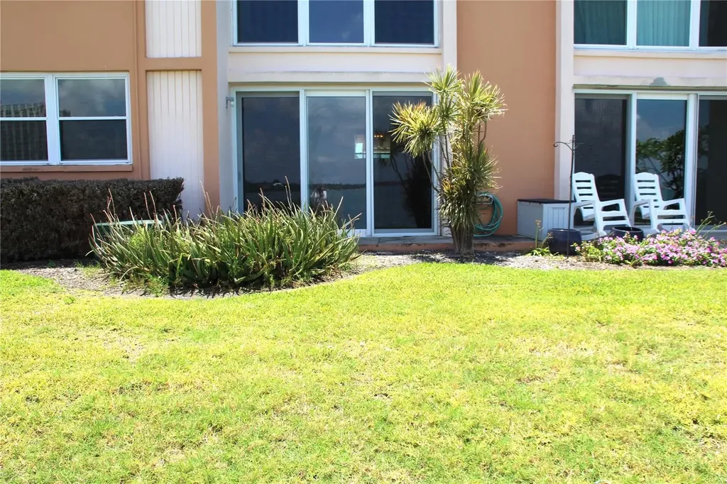 7560 Bay Island Drive S South Pasadena FL 33707