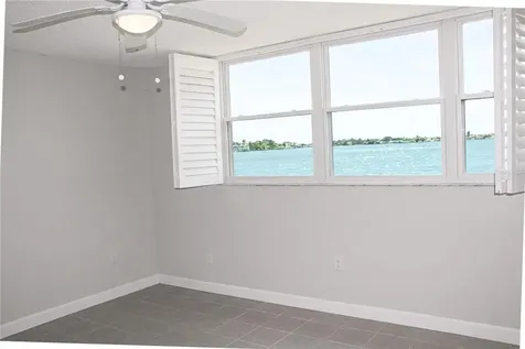 7560 Bay Island Drive S South Pasadena FL 33707