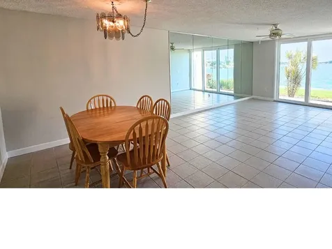7560 Bay Island Drive S South Pasadena FL 33707