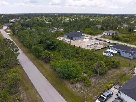 12133 Kimsey Avenue Port Charlotte FL 33981
