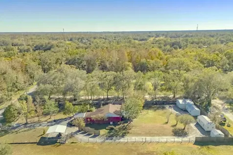 5201 Pless Road Plant City FL 33565
