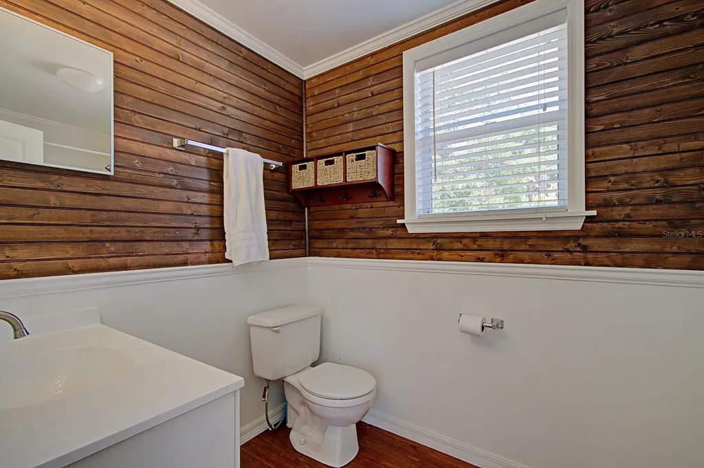 360 W Central Avenue Orange City FL 32763