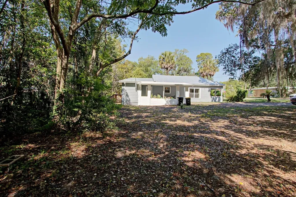360 W Central Avenue Orange City FL 32763