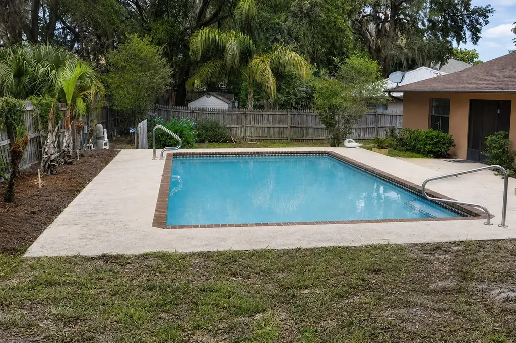 226 Council Bluffs Drive Deltona FL 32725