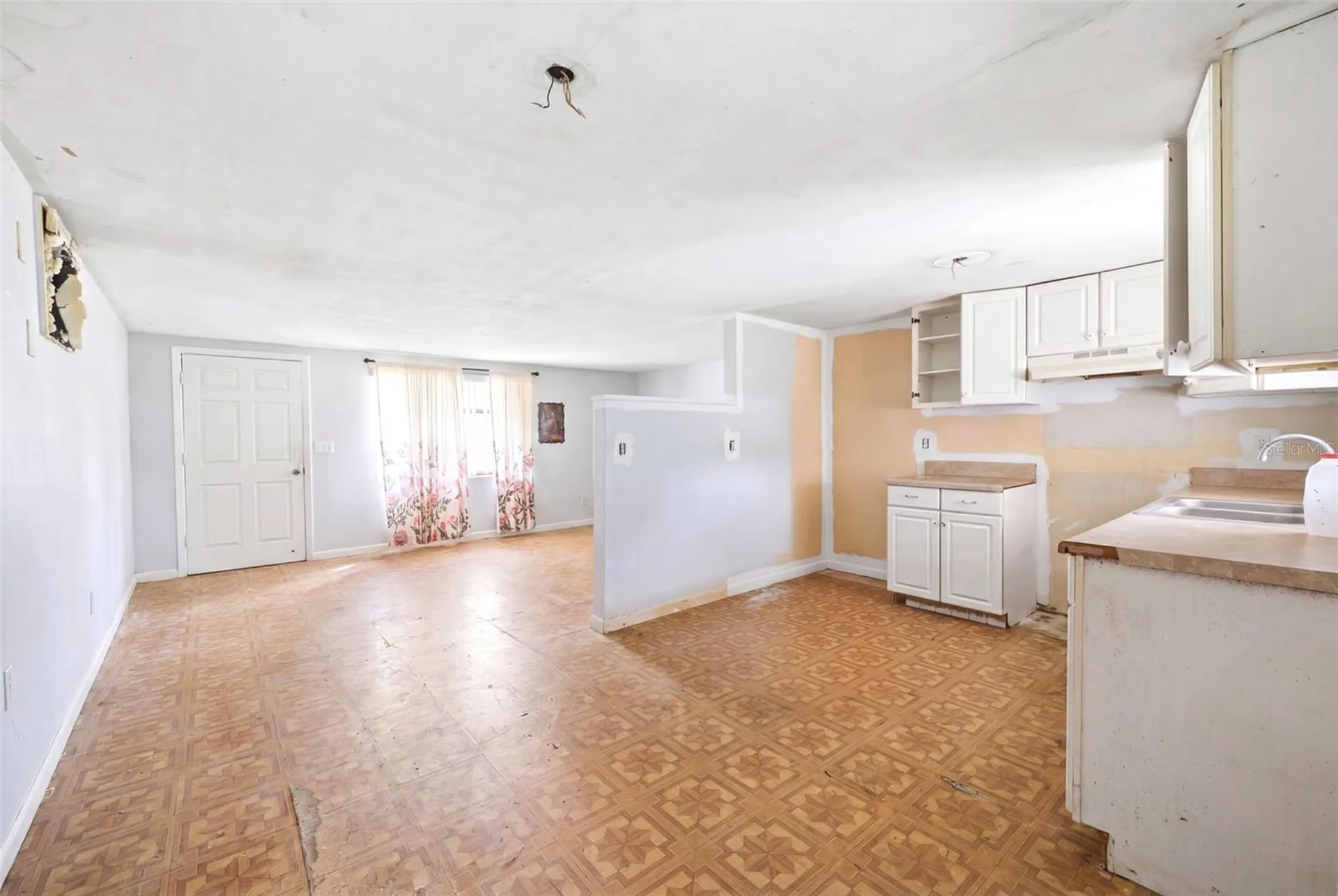 10 S Jackson Street Beverly Hills FL 34465