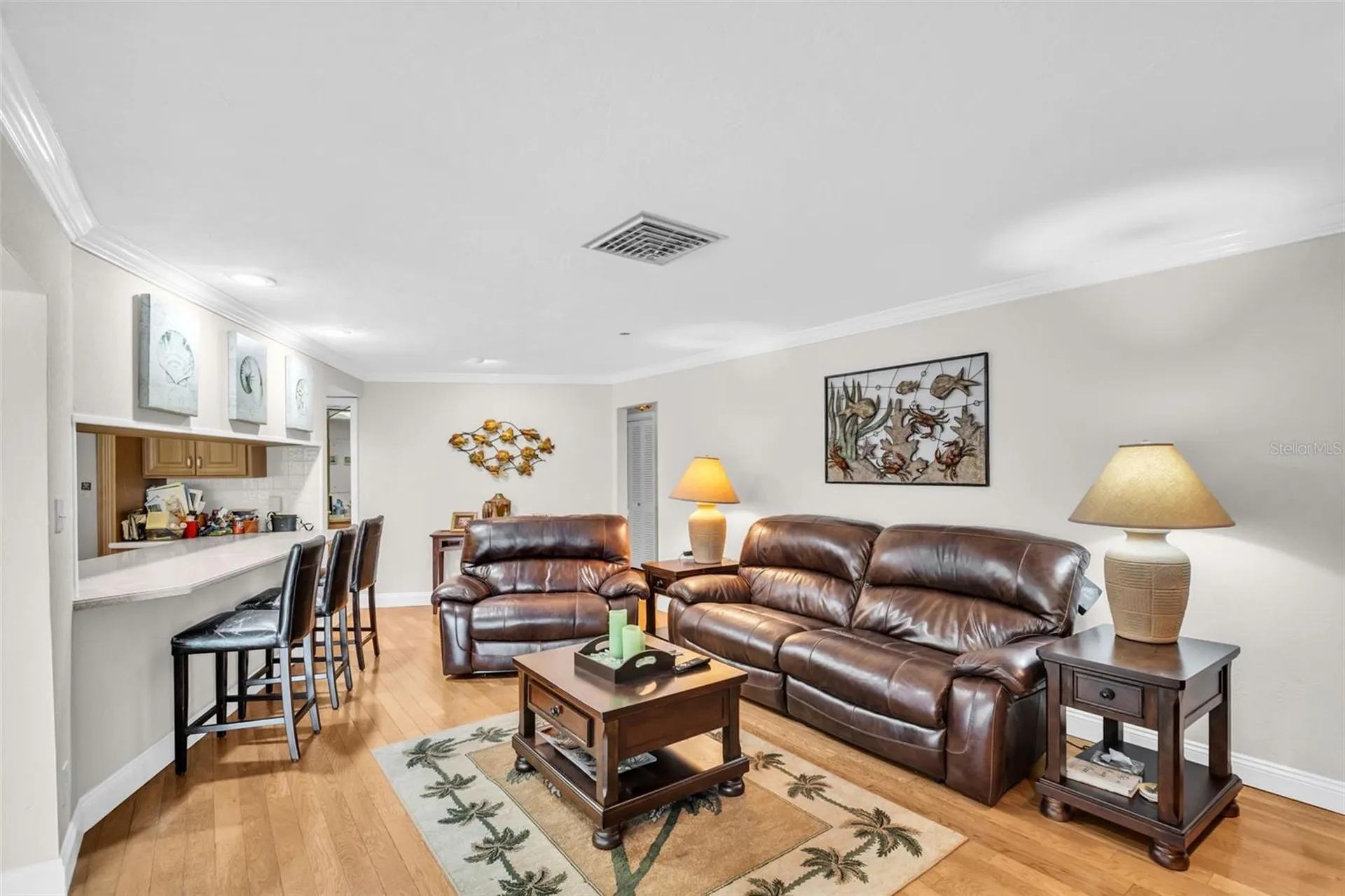 2041 Carolina Avenue NE St Petersburg FL 33703