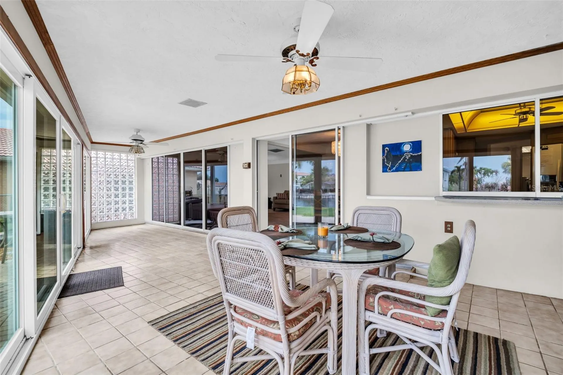 2041 Carolina Avenue NE St Petersburg FL 33703