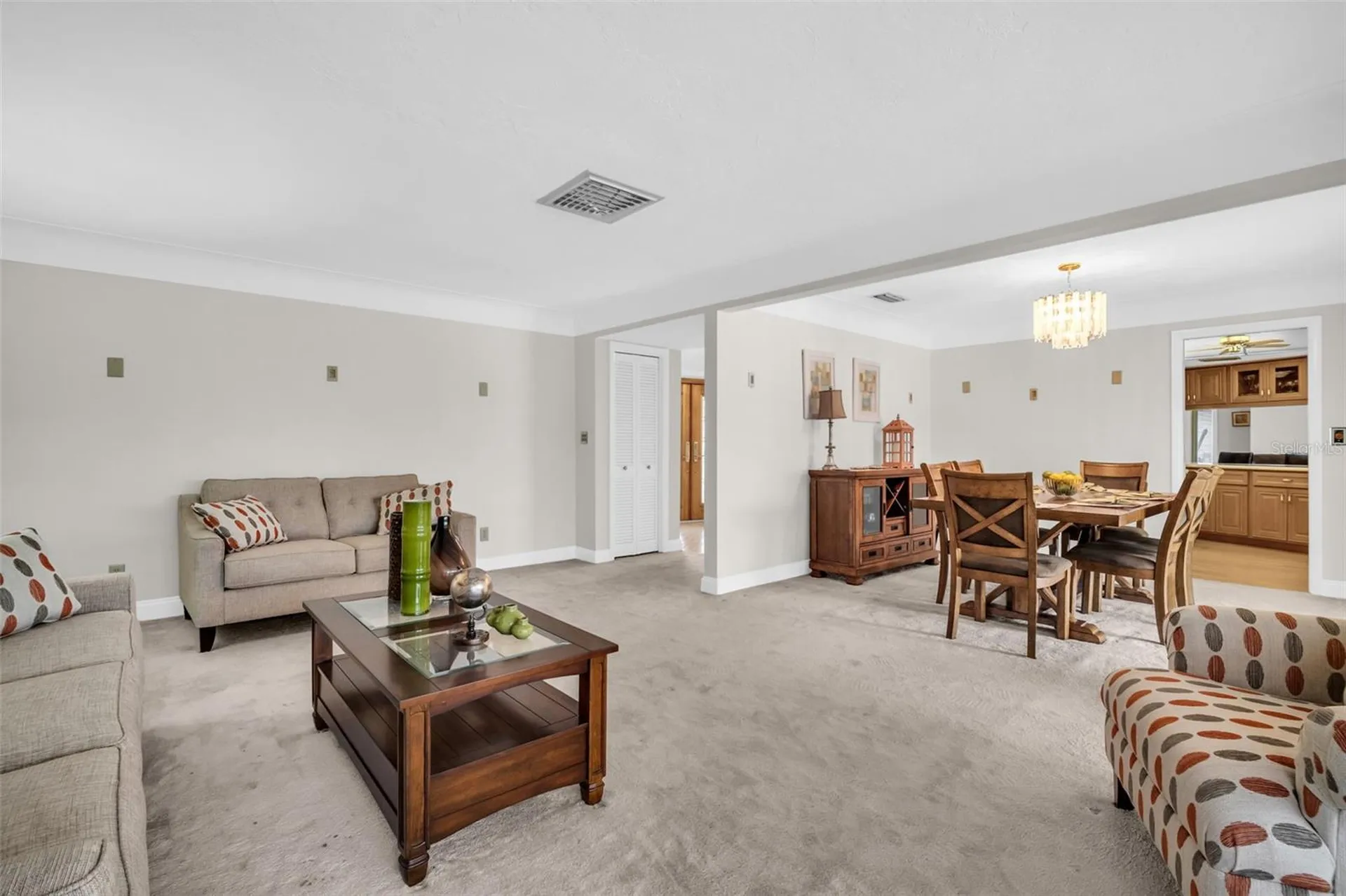 2041 Carolina Avenue NE St Petersburg FL 33703