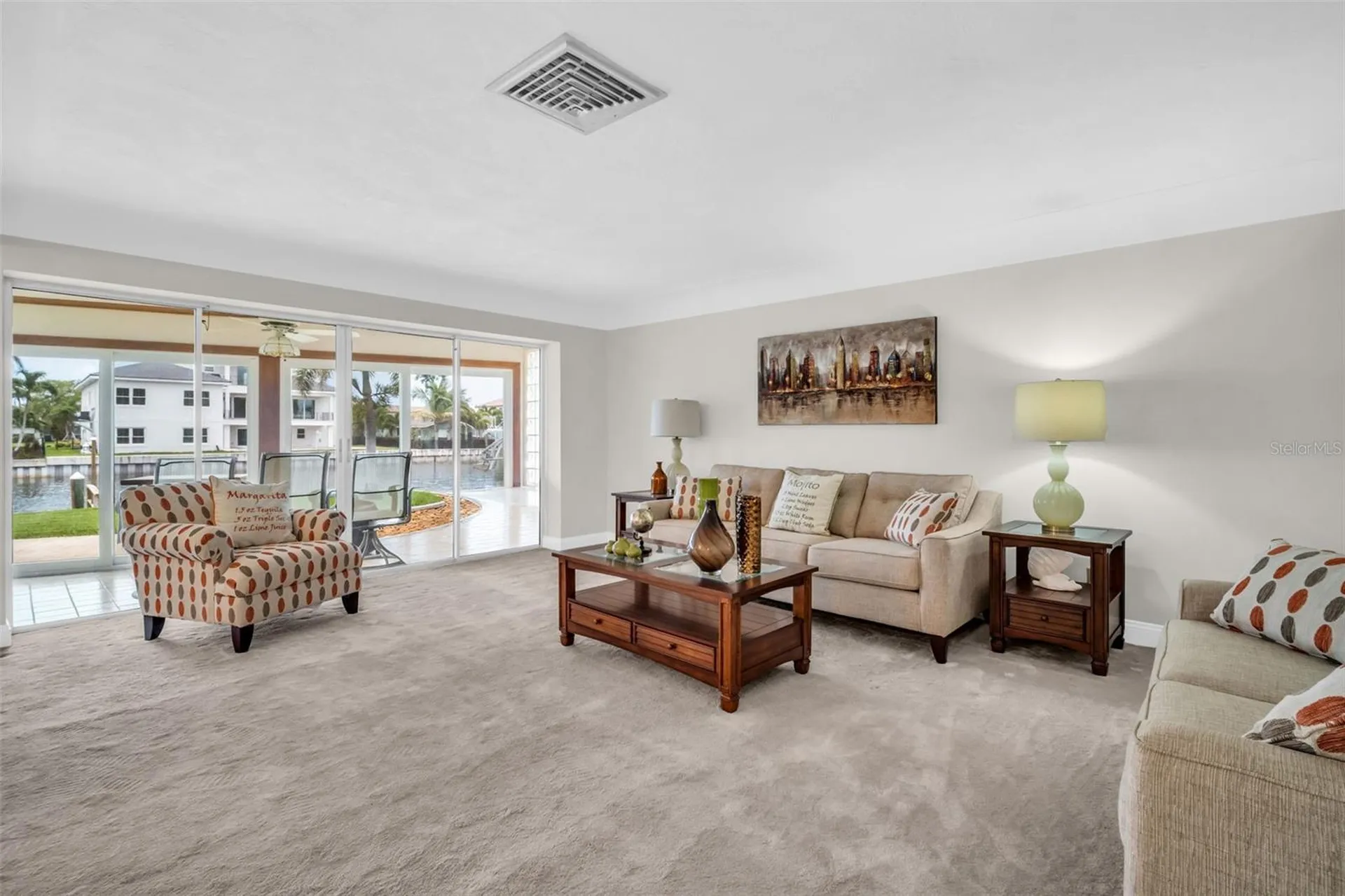 2041 Carolina Avenue NE St Petersburg FL 33703