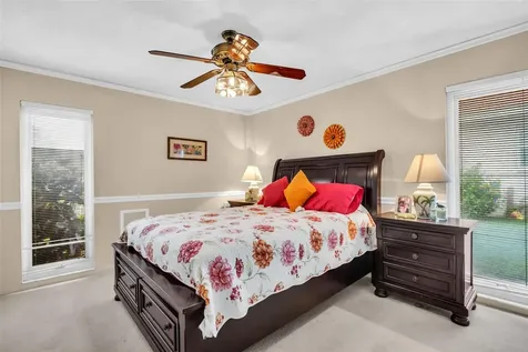 2041 Carolina Avenue NE St Petersburg FL 33703