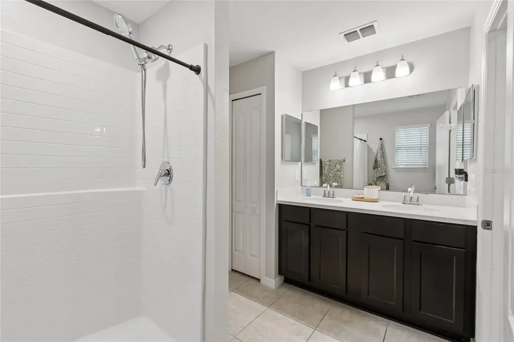 4733 Deer Track Street Tampa FL 33610
